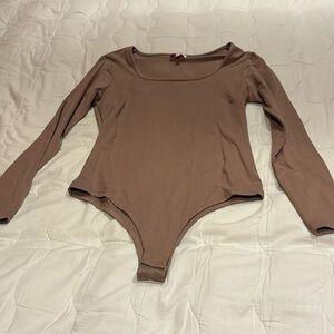 Long sleeve bodysuit